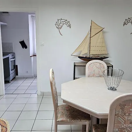 Chez Corinne Et Marc * Rots