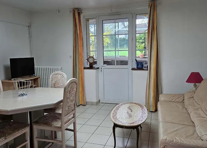 Chez Corinne Et Marc 아파트 *