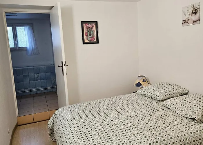 Chez Corinne Et Marc 아파트